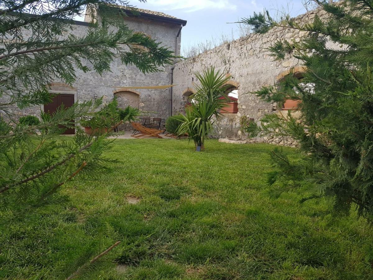 Contrada Gibbesi Vila Gibbesi Vecchio Exterior foto